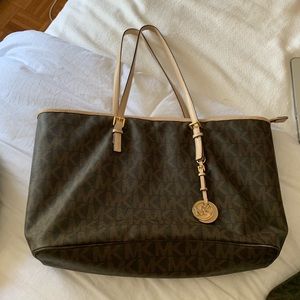 Michael Kors tote with laptop compartment